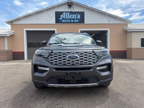 Used 2020 Ford Explorer Platinum w/ Premium Technology Package AWD/4WD image 2