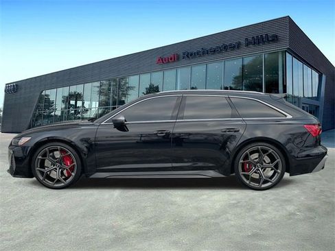 Used 2024 Audi RS 6 performance image 2