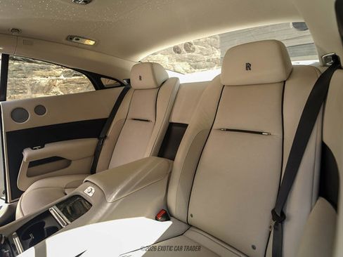 Used 2017 Rolls-Royce Wraith RWD image 52
