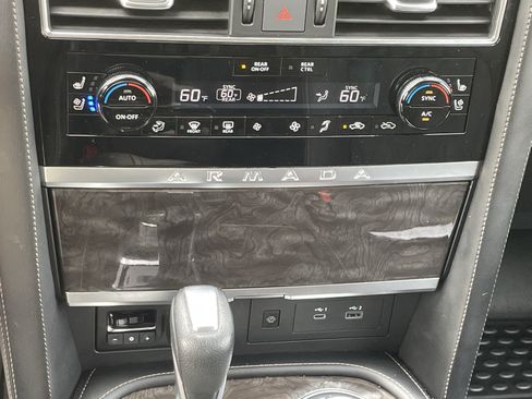 Used 2024 Nissan Armada Platinum w/ Captain's Chairs Package AWD/4WD image 26