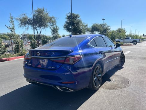 Used 2019 Lexus ES 350 F Sport w/ Accessory Package 2 FWD image 7