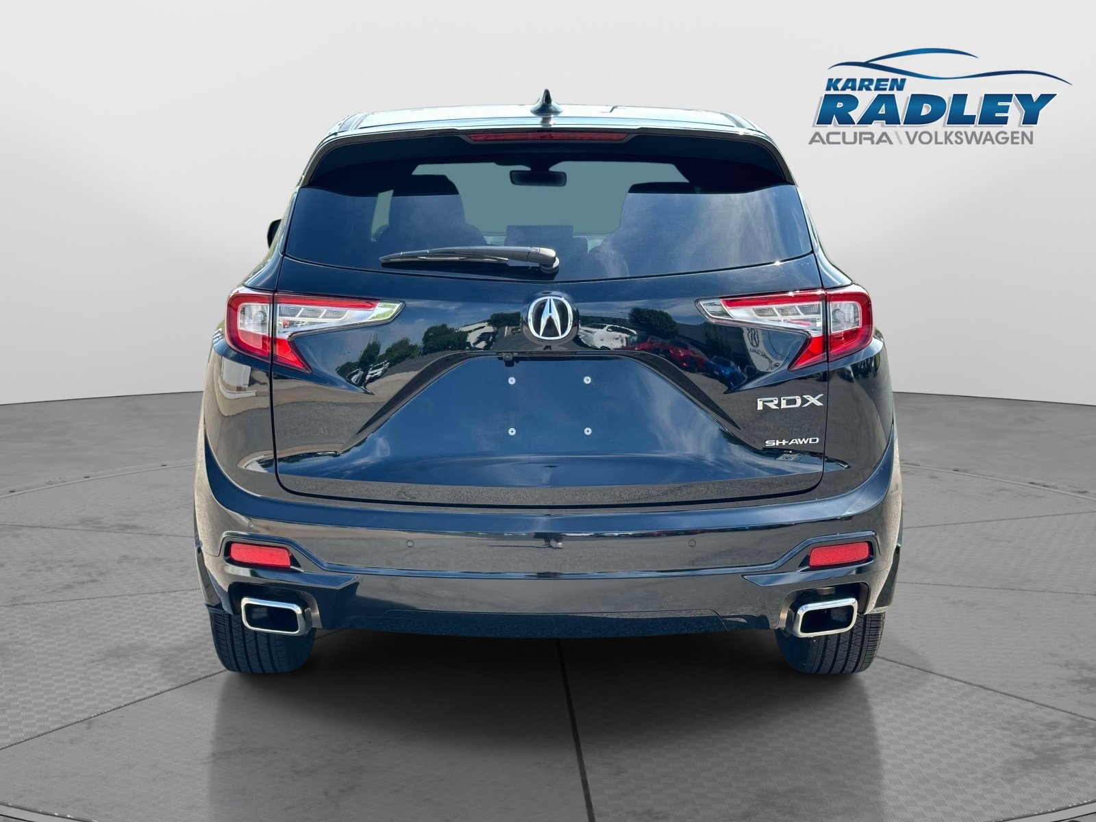 Certified 2025 Acura RDX w/ Advance Package AWD/4WD image 3