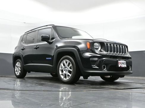Used 2019 Jeep Renegade Latitude FWD image 36