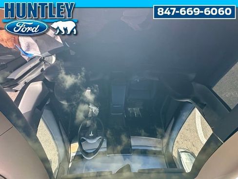 Used 2023 Tesla Model Y Long Range image 17