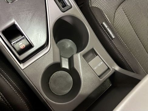 Certified 2024 Subaru Crosstrek 2.0i Premium image 16