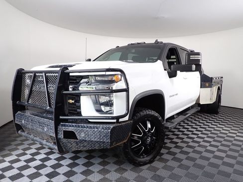 Used 2021 Chevrolet Silverado 3500 LT w/ All Star Edition AWD/4WD image 2