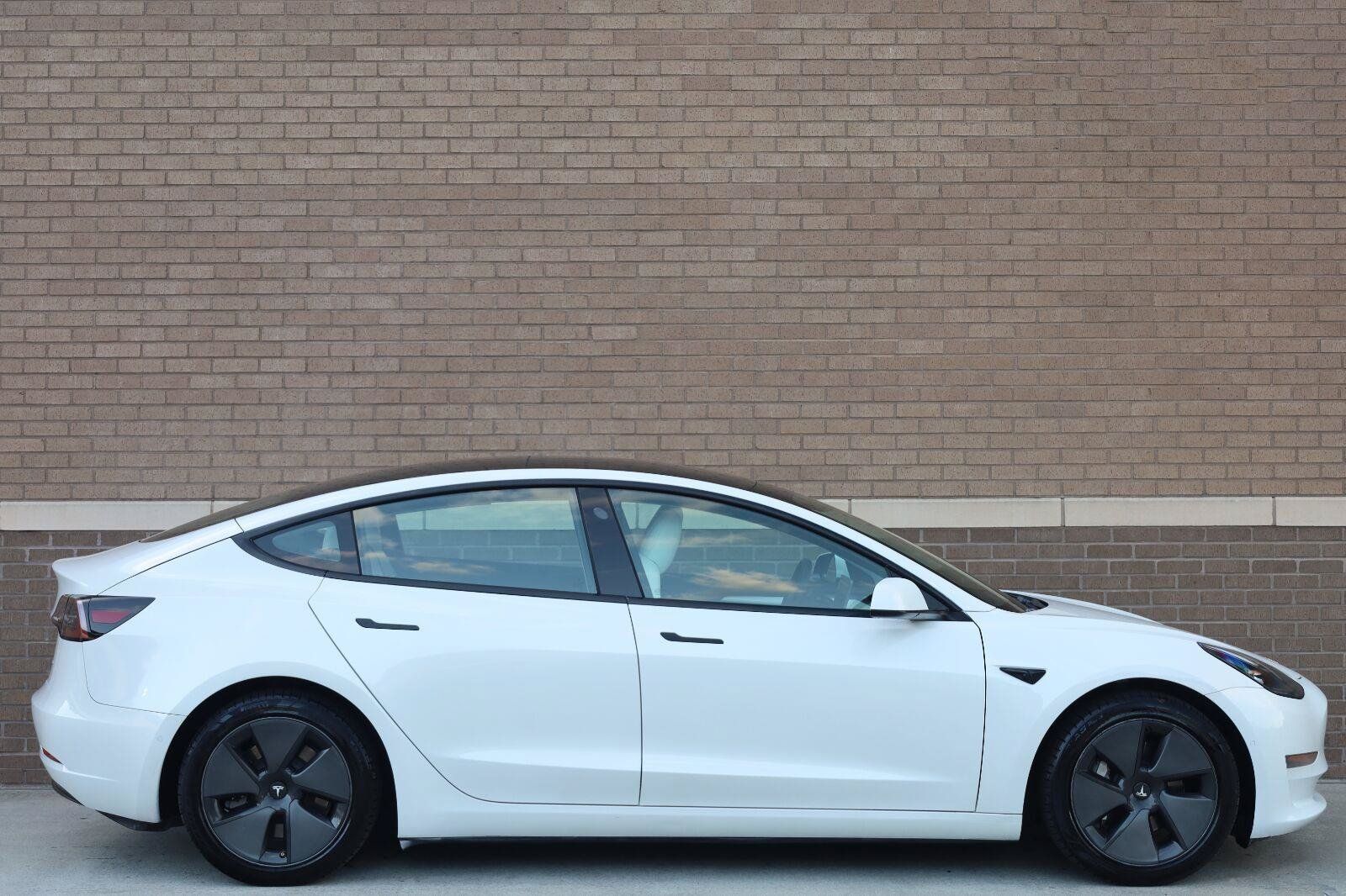 Used 2021 Tesla Model 3 Long Range AWD/4WD image 3