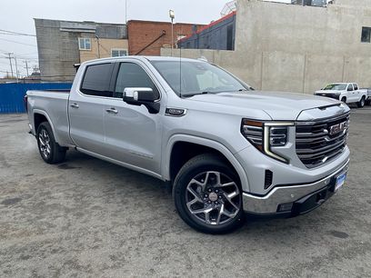 Used 2022 GMC Sierra 1500 SLT w/ SLT Premium Plus Package