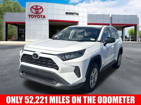 Certified 2022 Toyota RAV4 LE AWD/4WD image 3