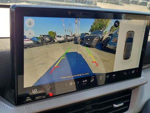 Used 2025 Ford Explorer Active image 10