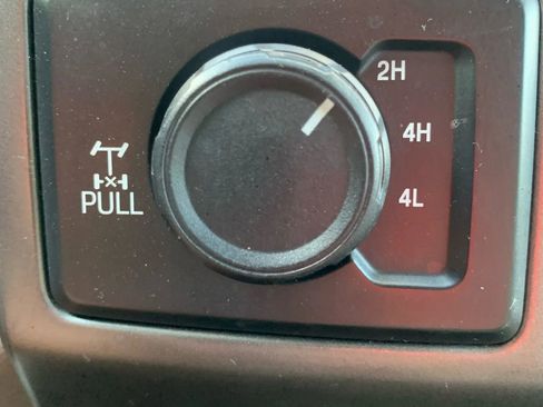 Used 2018 Ford F250 XLT w/ FX4 Off-Road Package image 23