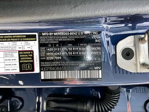 Certified 2025 Mercedes-Benz GLE 450e 4MATIC image 22