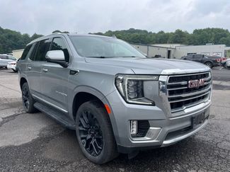 Used 2024 GMC Yukon SLT w/ SLT Luxury Package AWD/4WD video 3