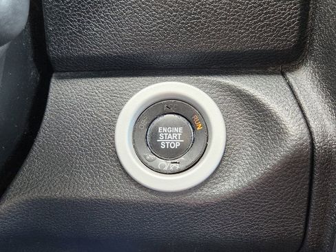 Used 2018 RAM 2500 Power Wagon w/ Leather & Luxury Group image 11