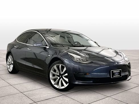 Used 2018 Tesla Model 3 Long Range RWD image 2