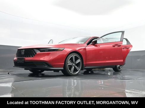 Used 2024 Honda Accord Sport image 32