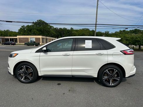 Used 2023 Ford Edge ST w/ Cargo Accessory Package AWD/4WD image 6