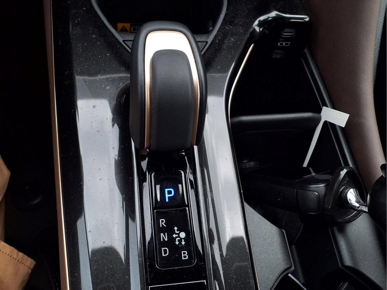 Certified 2024 Toyota Crown AWD/4WD image 18
