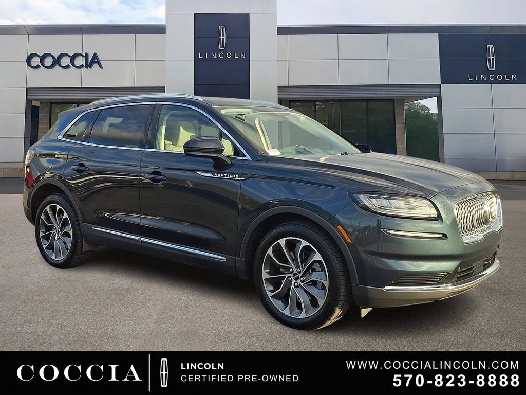 Certified 2022 Lincoln Nautilus Reserve AWD/4WD image 3
