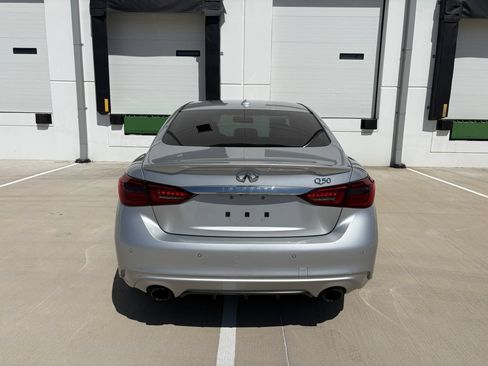 Used 2018 INFINITI Q50 Luxe w/ Essential Package (2.0T Luxe) RWD image 8