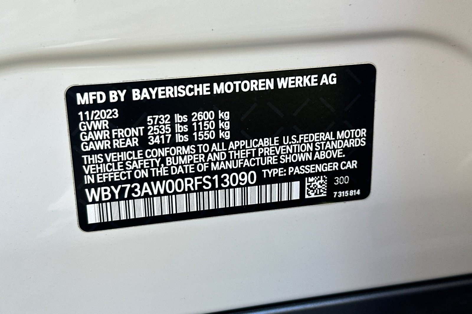 Certified 2024 BMW i4 eDrive40 w/ Premium Package RWD image 40