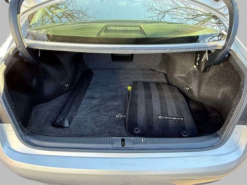 Used 2014 Lexus ES 350 w/ Luxury Package image 16