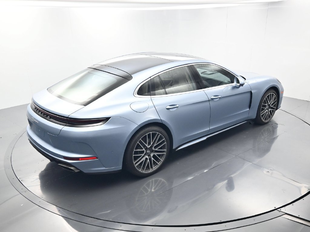 Certified 2026 Porsche Panamera RWD image 38