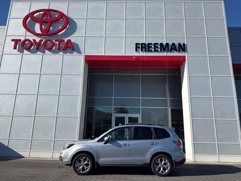 Used 2017 Subaru Forester 2.5i Touring image 1