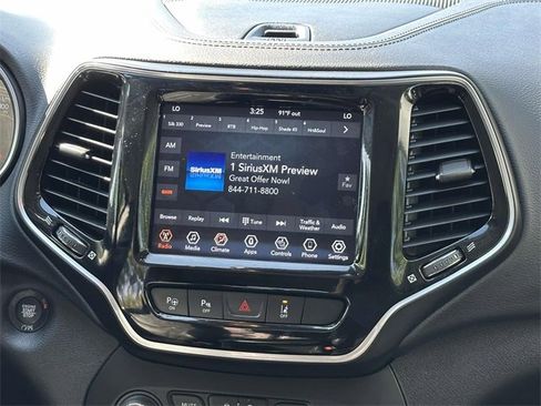 Used 2021 Jeep Cherokee Limited w/ Mopar Interior Package image 10
