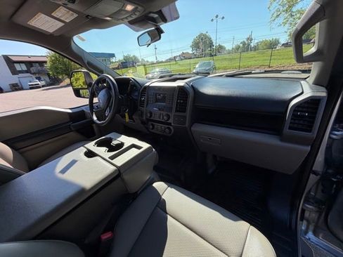 Used 2022 Ford F250 XL w/ Power Equipment Group AWD/4WD image 23