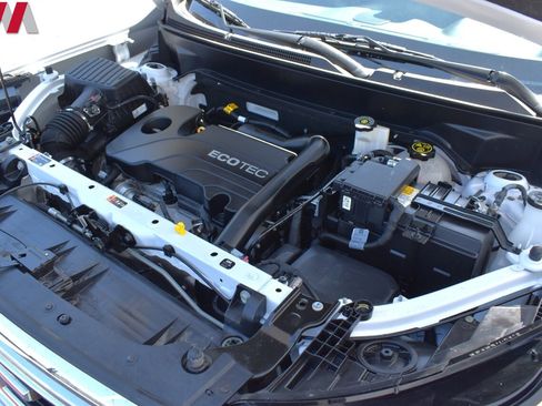 Used 2020 GMC Terrain SLT w/ Preferred Package image 32