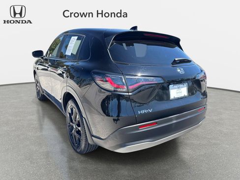 Used 2023 Honda HR-V Sport image 9