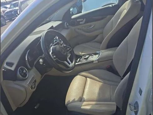 Used 2019 Mercedes-Benz C 300 Sedan image 5