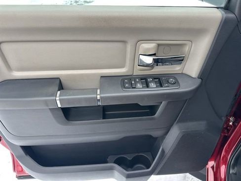 Used 2012 RAM 3500 Big Horn image 31