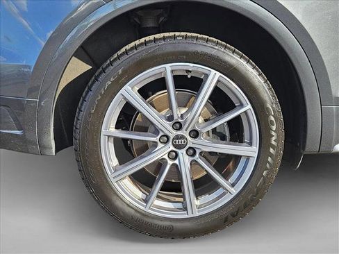 Used 2022 Audi SQ5 Premium Plus w/ Premium Plus Package image 21