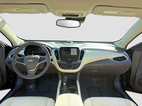 Used 2024 Chevrolet Malibu LT FWD image 3