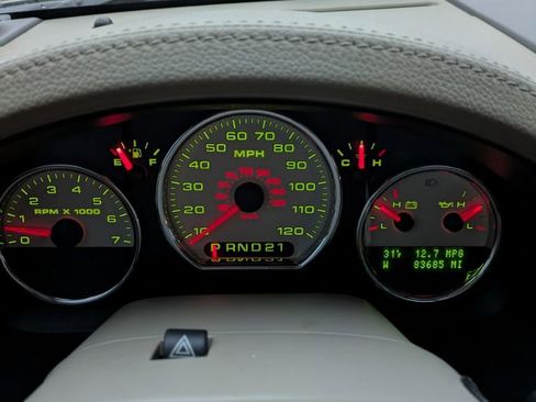 Used 2005 Ford F150 Lariat image 14