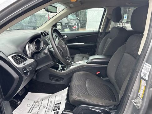 Used 2020 Dodge Journey SE FWD image 22