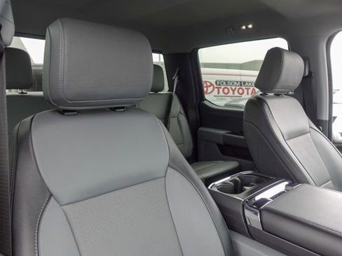 Used 2023 Ford F150 Lariat w/ Equipment Group 502A High image 15