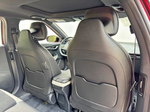 Used 2022 Kia EV6 GT-Line w/ GT-Line Suede Seat Package RWD image 41