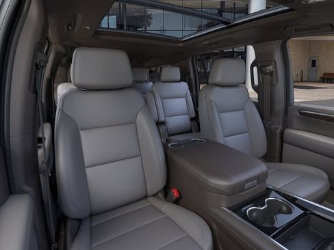 New 2026 Chevrolet Suburban Z71 w/ Comfort Package image 16