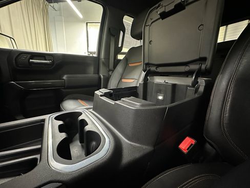 Certified 2022 GMC Sierra 1500 AT4 w/ AT4 Preferred Package AWD/4WD image 38