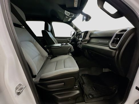 Used 2021 RAM 1500 Big Horn image 31