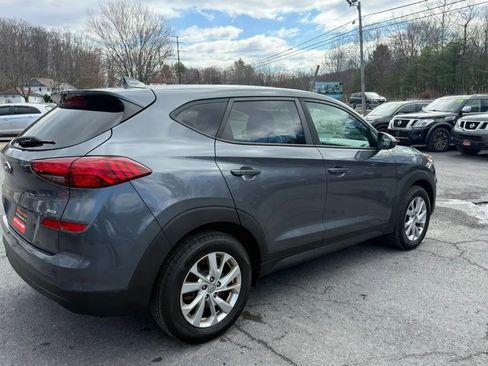 Used 2019 Hyundai Tucson SE image 5