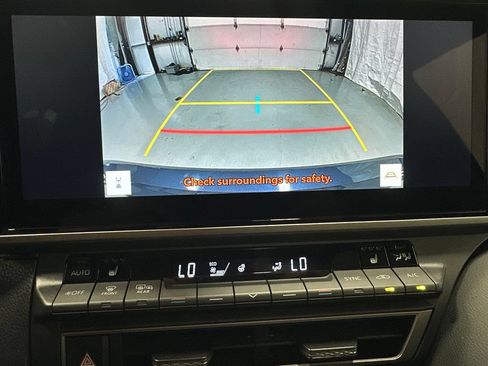 Used 2026 Toyota Camry XSE FWD image 39