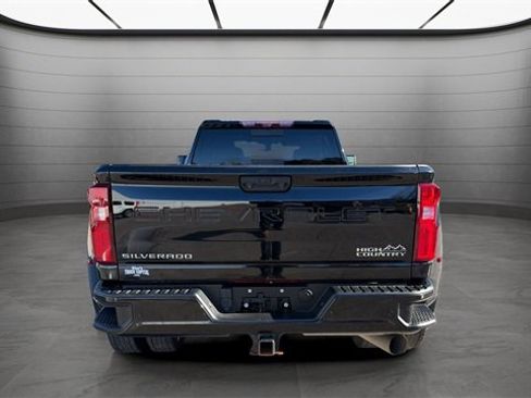 Used 2021 Chevrolet Silverado 3500 High Country image 8