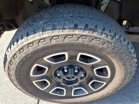 Used 2024 Ford F250 Platinum image 5