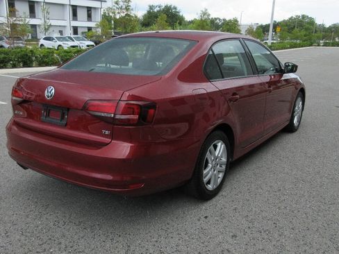 Used 2018 Volkswagen Jetta S FWD image 5