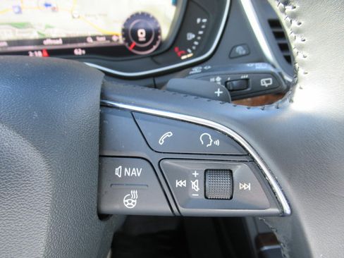 Used 2018 Audi Q5 2.0T Premium Plus w/ Premium Plus Package image 25