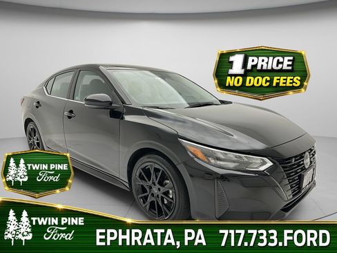 Used 2025 Nissan Sentra SR w/ Midnight Edition FWD image 1